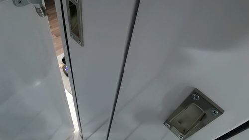 消音室与隔声门 专业声学环境的守护者